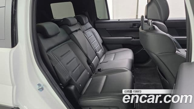 Hyundai Santa Fe 2024 — фото 11 из 20