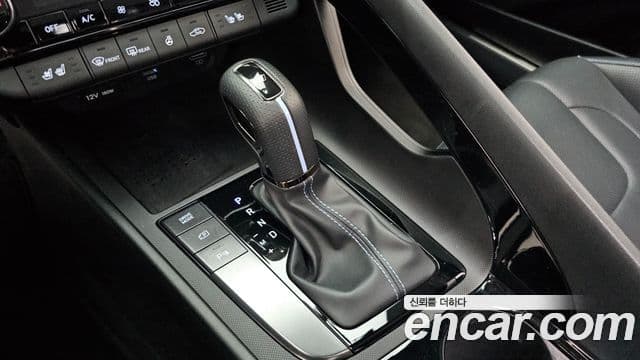 Hyundai Avante 2022 — ფოტო 9/20