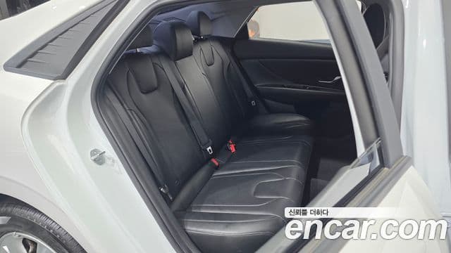 Hyundai Avante 2023 — Фото 12/20