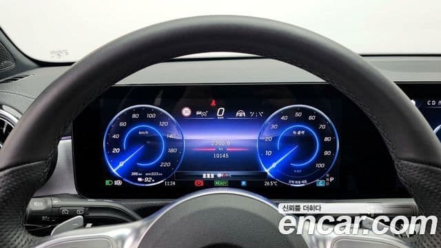 Mercedes-Benz EQB 2025 — ფოტო 7/11