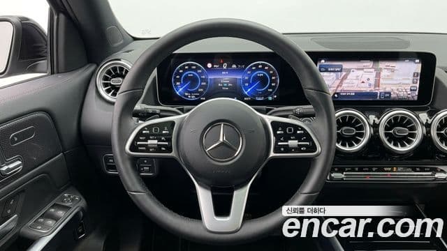 Mercedes-Benz EQB 2025 — ფოტო 8/11