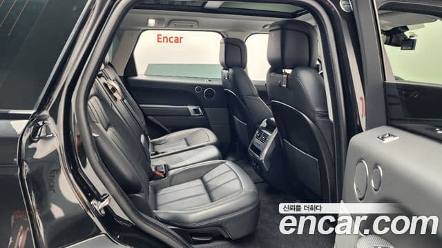 Land Rover Range Rover Sport 2019 — фото 11 из 20