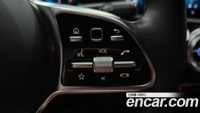 Mercedes-Benz A-Class 2021 — фото 20 из 20