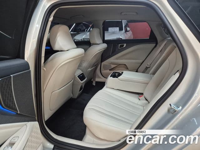 Kia K8 2025 — ფოტო 8/20