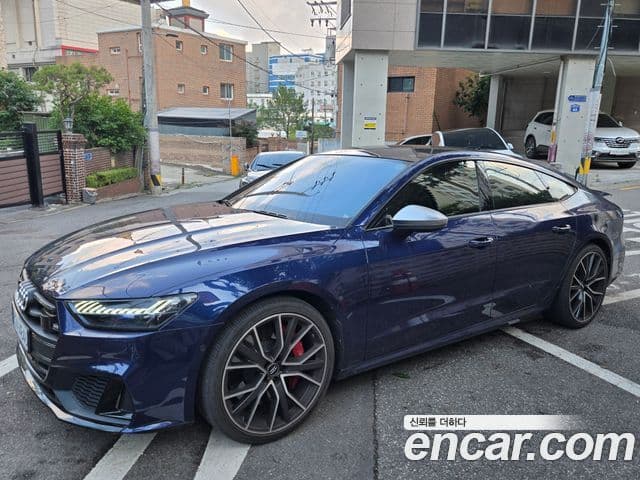 Audi A7, 2021