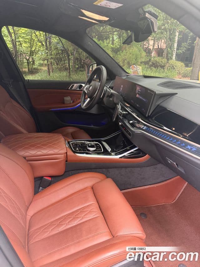 BMW X7 2024 — Photo 5/10