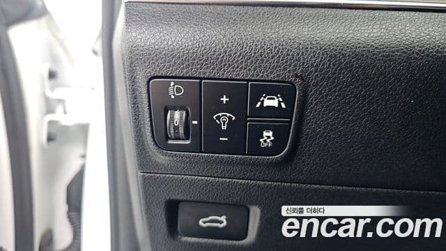 Kia K5 2021 — Şəkil 19/20