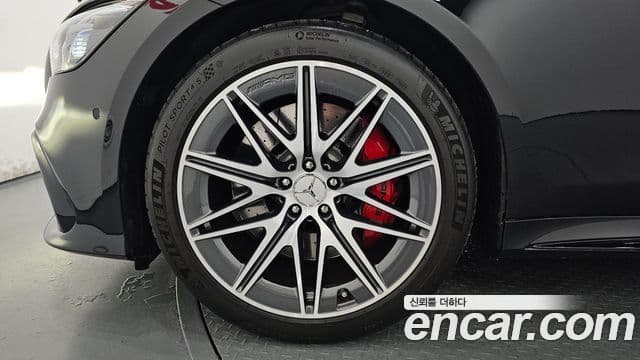 Mercedes-Benz AMG GT 2023 — фото 5 из 20