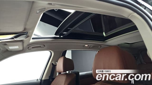 BMW X7 2022 — ფოტო 17/20