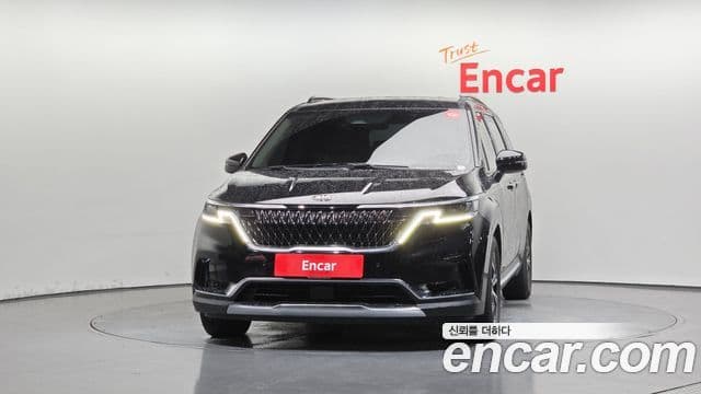Kia Carnival 2020 — фото 3 из 20