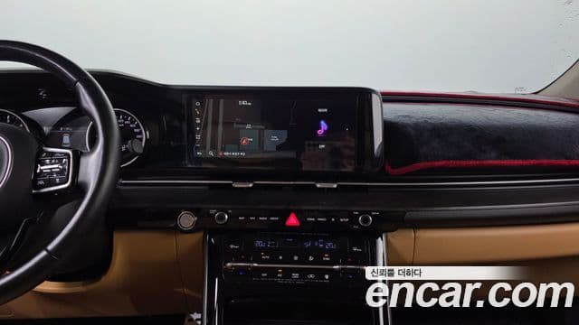 Kia Carnival 2020 — фото 14 из 20