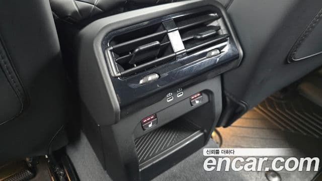BMW 5 Series 2025 — ფოტო 19/20