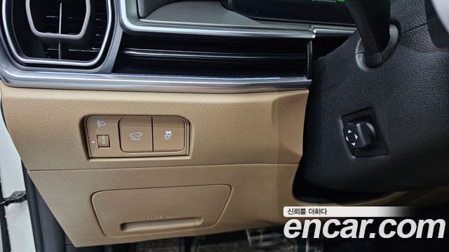Kia Sorento 2024 — фото 17 из 20