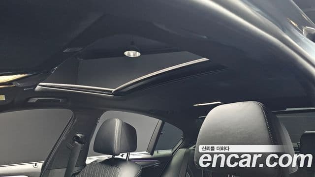 BMW 5 Series 2019 — Şəkil 20/20