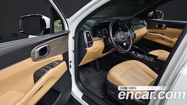 Kia Sorento 2022 — Фото 10/20