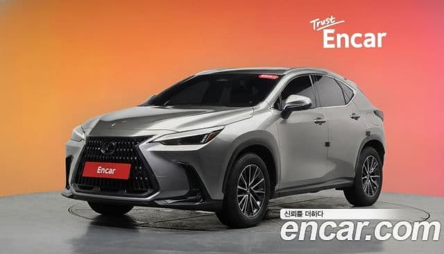 Lexus NX450h+, 2023