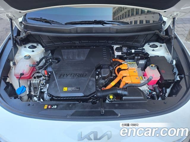 Kia Niro 2022 — Фото 5/20