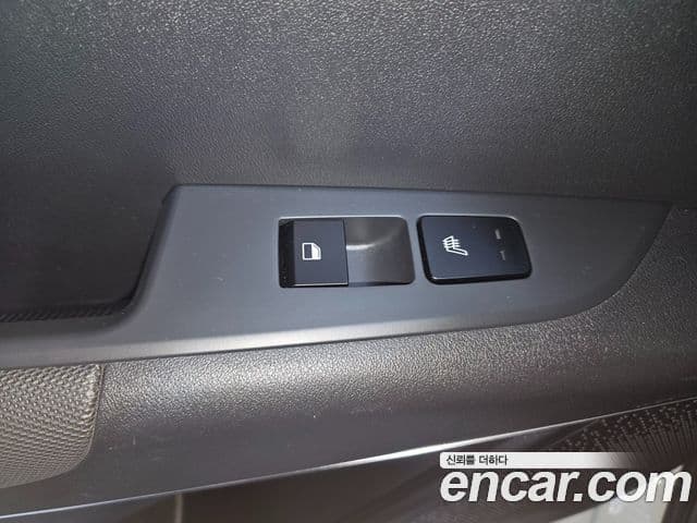 Kia Niro 2022 — Фото 15/20