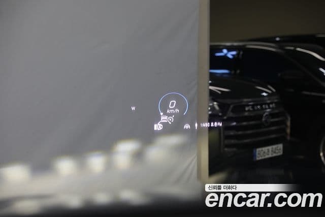 Mercedes-Benz GLE-Class 2023 — Şəkil 17/19