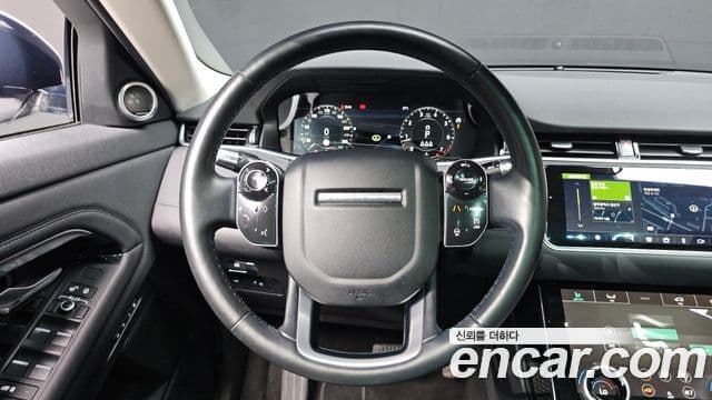 Land Rover Range Rover Evoque 2020 — фото 11 из 20