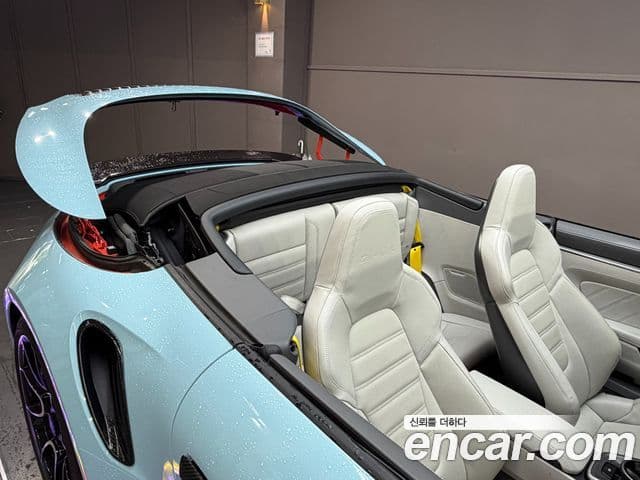 Porsche 911 2022 — Şəkil 17/20