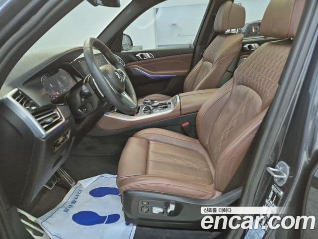 BMW X5 2022 — ფოტო 10/19