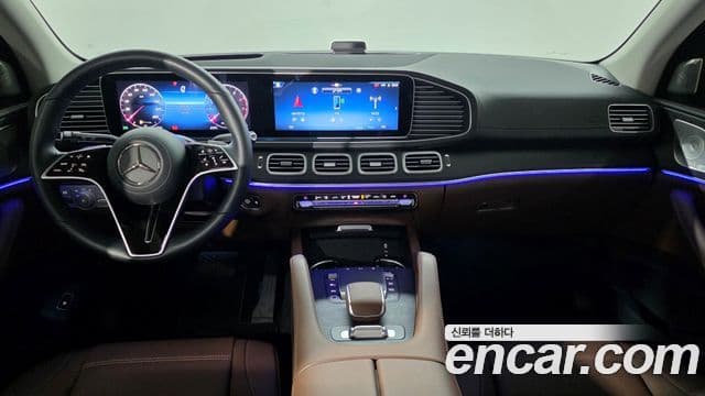 Mercedes-Benz GLE-Class 2025 — ფოტო 6/20
