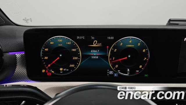 Mercedes-Benz A-Class 2021 — Şəkil 8/20