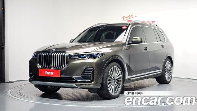 BMW X7 2021 — ფოტო 1/20