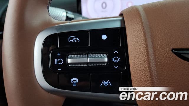 Genesis GV70 2025 — фото 17 из 20