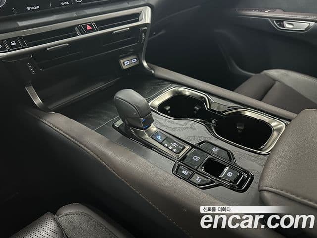 Lexus RX350h 2024 — Şəkil 8/20