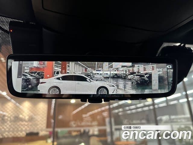 Lexus RX350h 2024 — фото 14 из 20