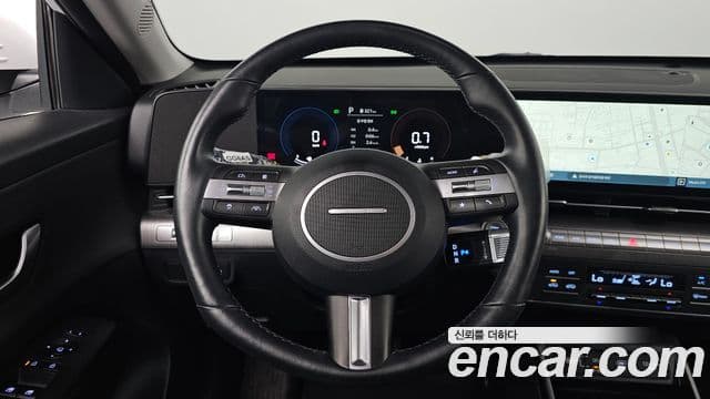 Hyundai Kona 2023 — Фото 14/20