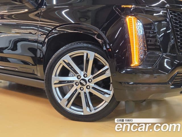 Cadillac Escalade 2025 — ფოტო 4/20