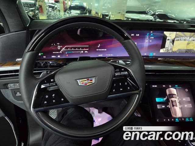 Cadillac Escalade 2025 — ფოტო 19/20