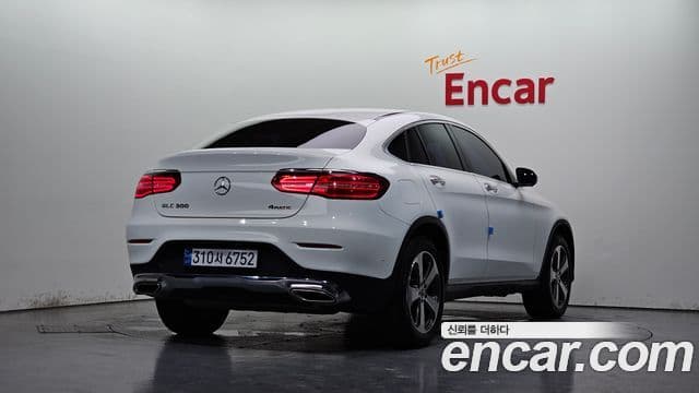 Mercedes-Benz GLC-Class 2019 — фото 2 из 20