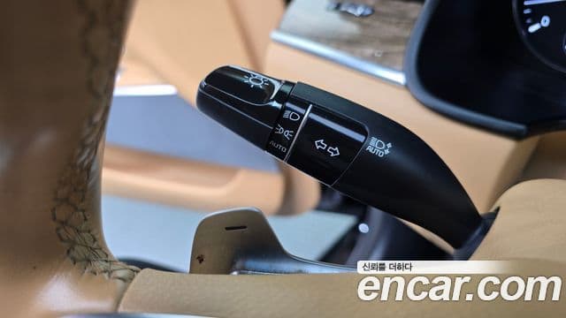 Kia The K9 2021 — Photo 13/34