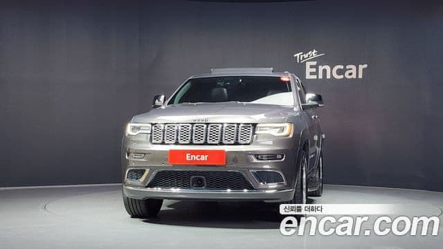 Jeep Grand Cherokee 2021 — Şəkil 2/20