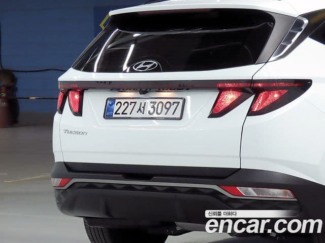 Hyundai The New Tucson 2021 — ფოტო 17/20