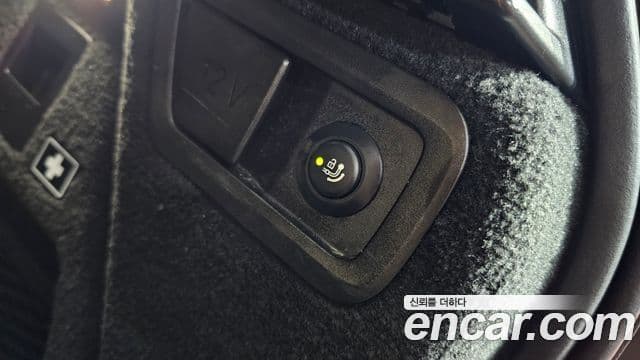 BMW X7 2021 — фото 16 из 20