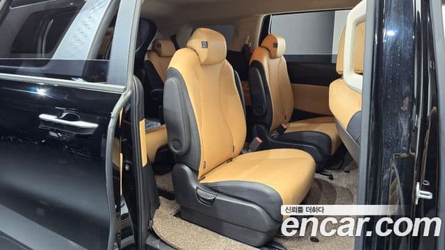 Kia Carnival 2021 — Şəkil 11/20