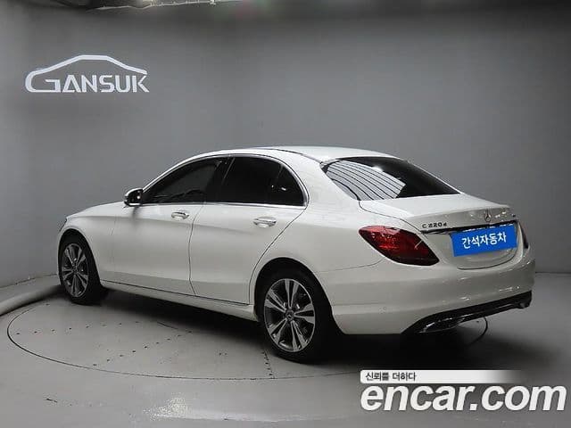 Mercedes-Benz C-Class 2020 — Şəkil 1/11
