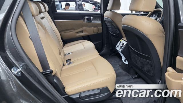 Kia Sorento 2025 — ფოტო 11/20