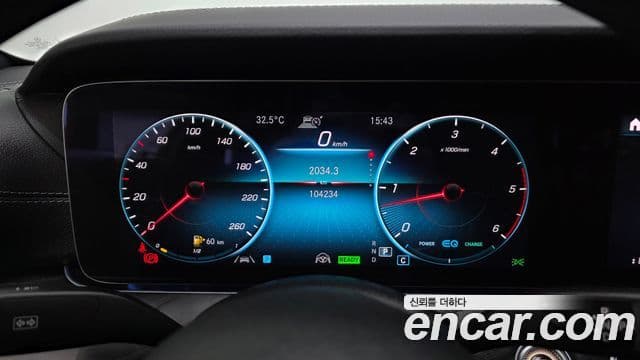 Mercedes-Benz CLS-Class 2022 — ფოტო 8/20