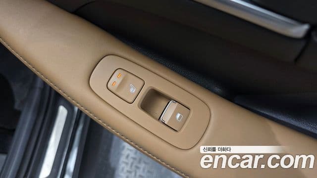 Hyundai Sonata 2019 — ფოტო 18/20