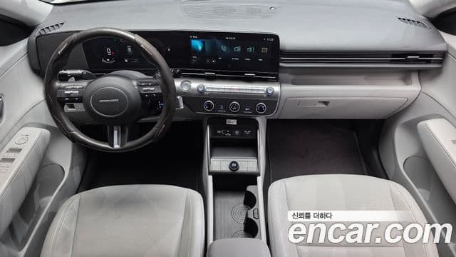 Hyundai Kona 2023 — ფოტო 7/20