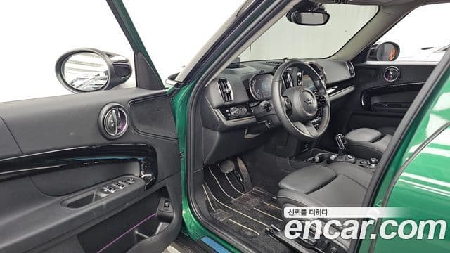 Mini Cooper Countryman 2023 — Şəkil 10/20