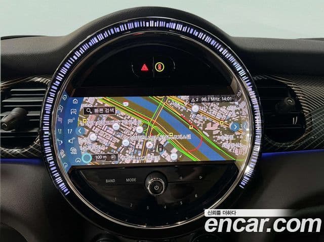Mini Cooper S Convertible 2023 — фото 11 из 20