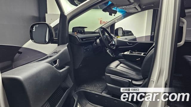 Hyundai Staria 2022 — Şəkil 10/20