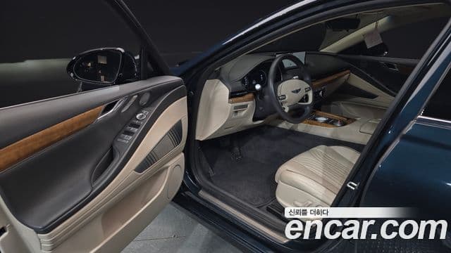 Genesis Electrified G80 2020 — ფოტო 10/20